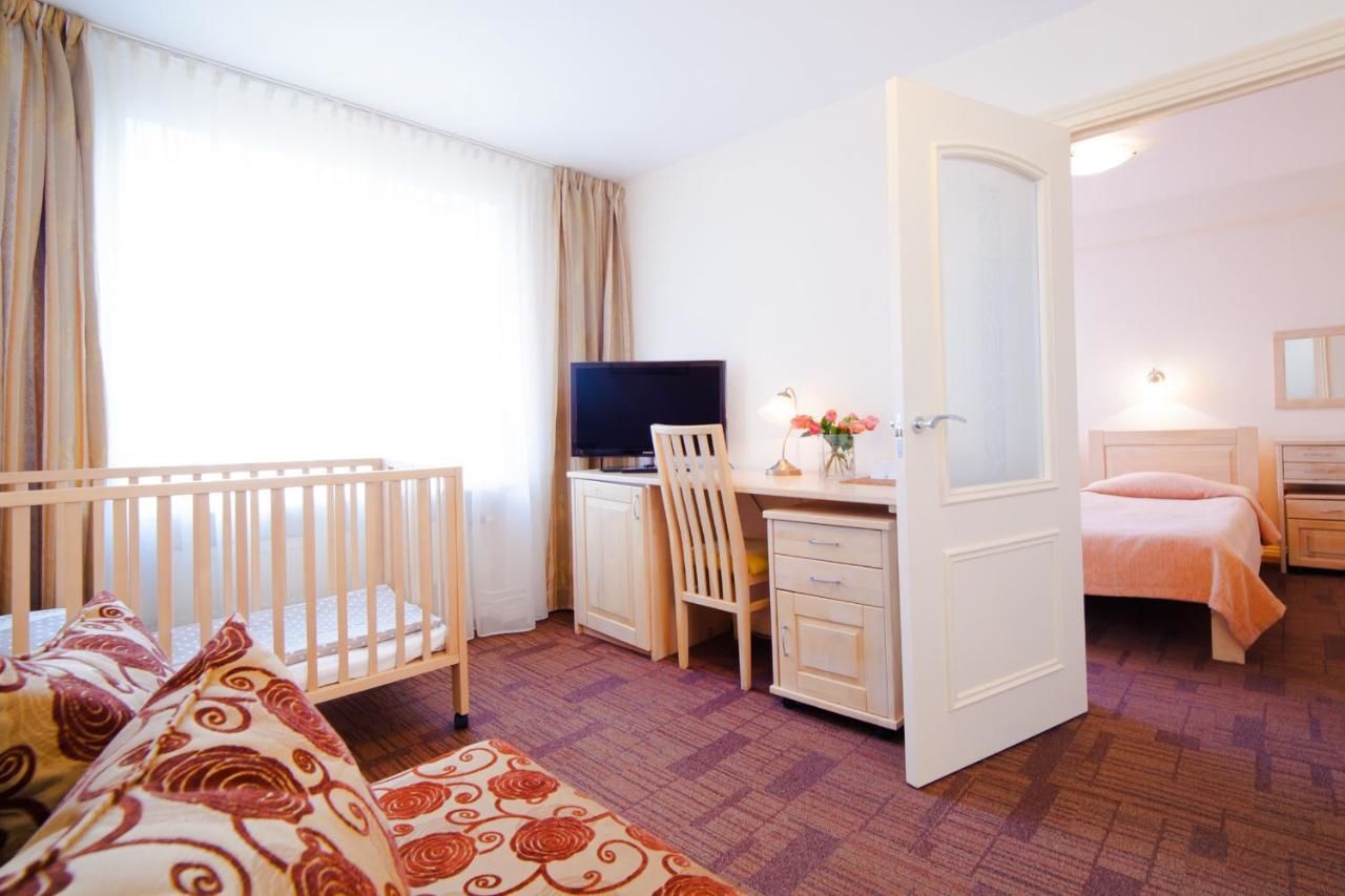 Отель Rija Hotel Tia Рига